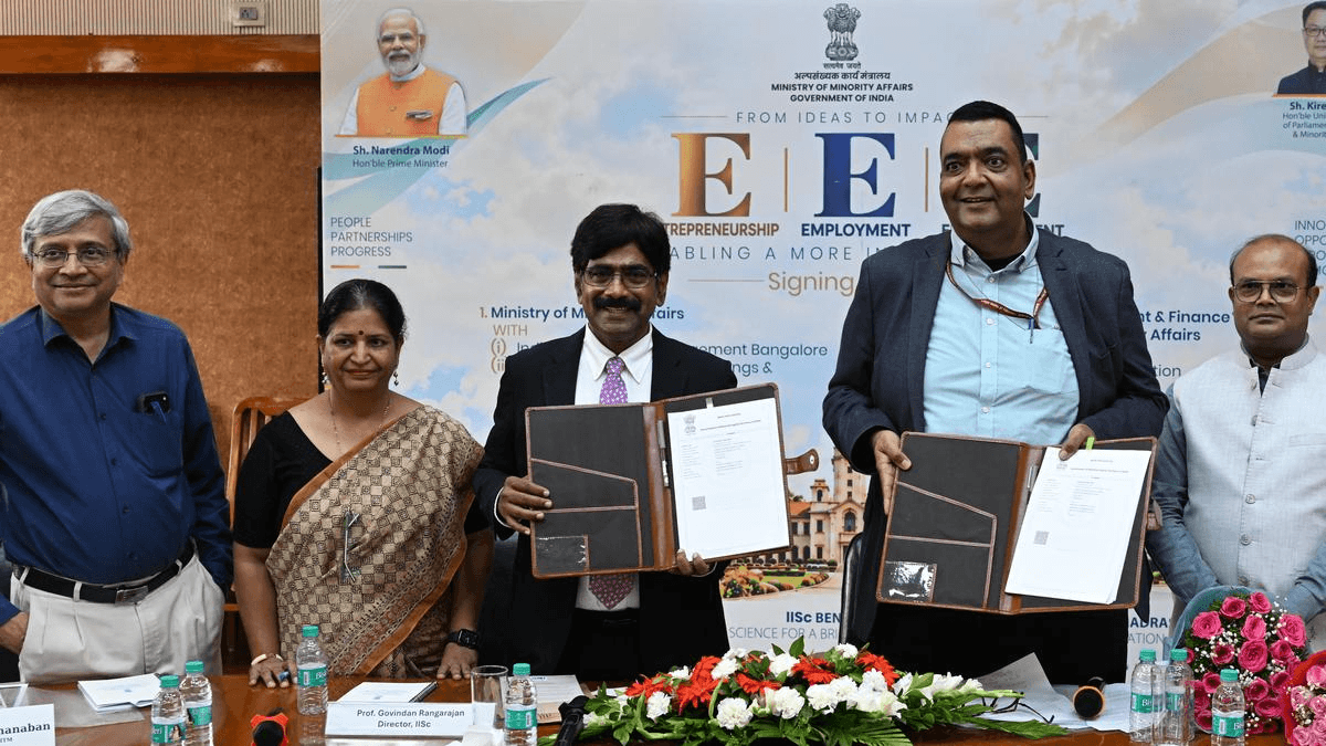 Ministry of Minority Affairs signs MoUs with prominent institutions